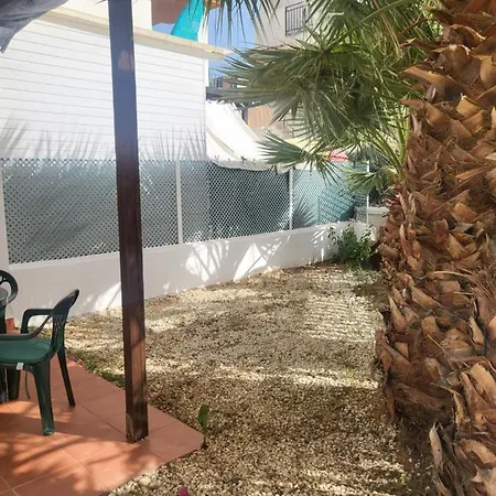Casa Baja Naturista Con Palmeras Y Patio! Apartment